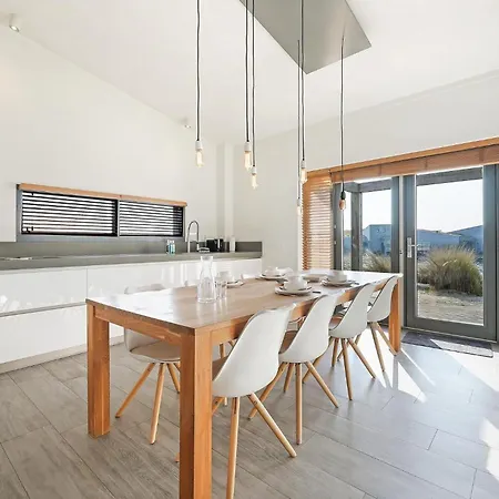 41 - Beachfront | Directly On The With Views Over The Water