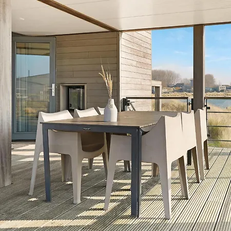 Villa 41 - Beachfront | Directly On The With Views Over The Water *
